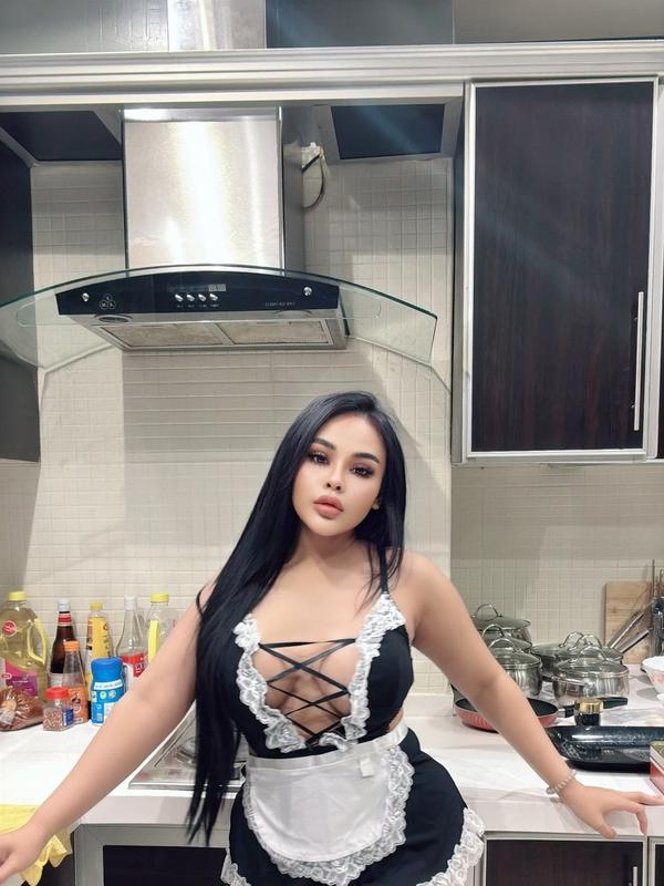 Arôme Délicieux Une Évasion Sensuelle pour Vos Fantaisies Inoubliables 2 Mis Fotos