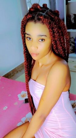 Découvrez Aube Rose la beauté de vos désirs cachés