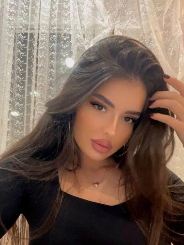 Ombre Chaleureuse Éveille vos Sens avec Élégance et Passion