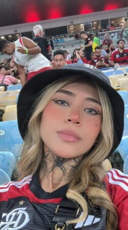 Découvrez Nymphe Ardente Votre Évasion Sensuelle Inoubliable